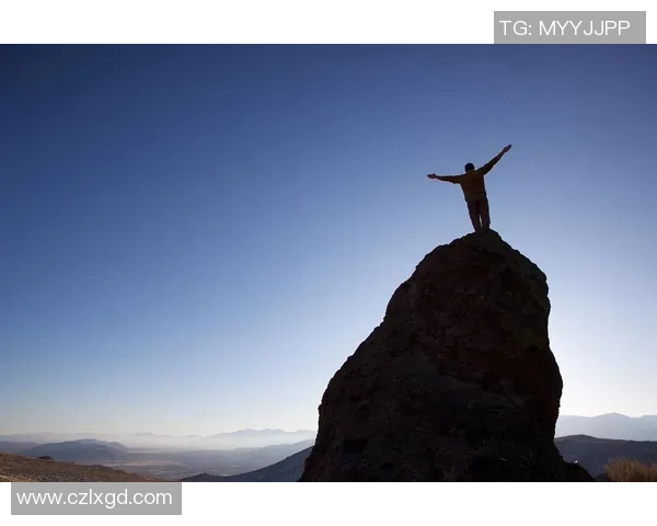 攀岩人生的深度对话：张伟如何在高峰与低谷中找到自我