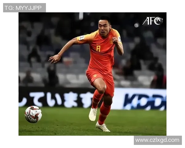 广州足球队的崛起与发展探讨聚焦球队力量与未来愿景 广州足球队的崛起与发展探讨聚焦球队力量与未来愿景