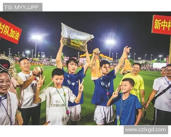 成都飞盘队勇夺全国速度排行榜第二名展现强劲实力 成都飞盘队勇夺全国速度排行榜第二名展现强劲实力