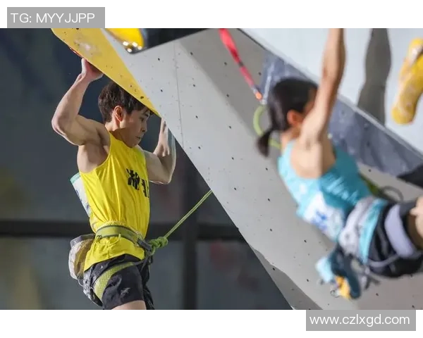 赛后分析:北京攀岩队与杭州攀岩队比赛经验的深度对比与启示 赛后分析:北京攀岩队与杭州攀岩队比赛经验的深度对比与启示